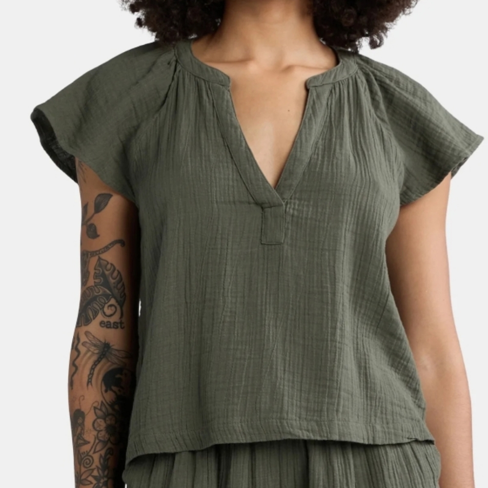 Time And Tru NWT Cotton Gauze Summer Top Sz L 12-14 Army Green